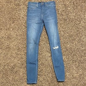 Hollister High-Rise Jean Leggings